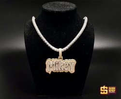 Mặt Dây Chuyền 